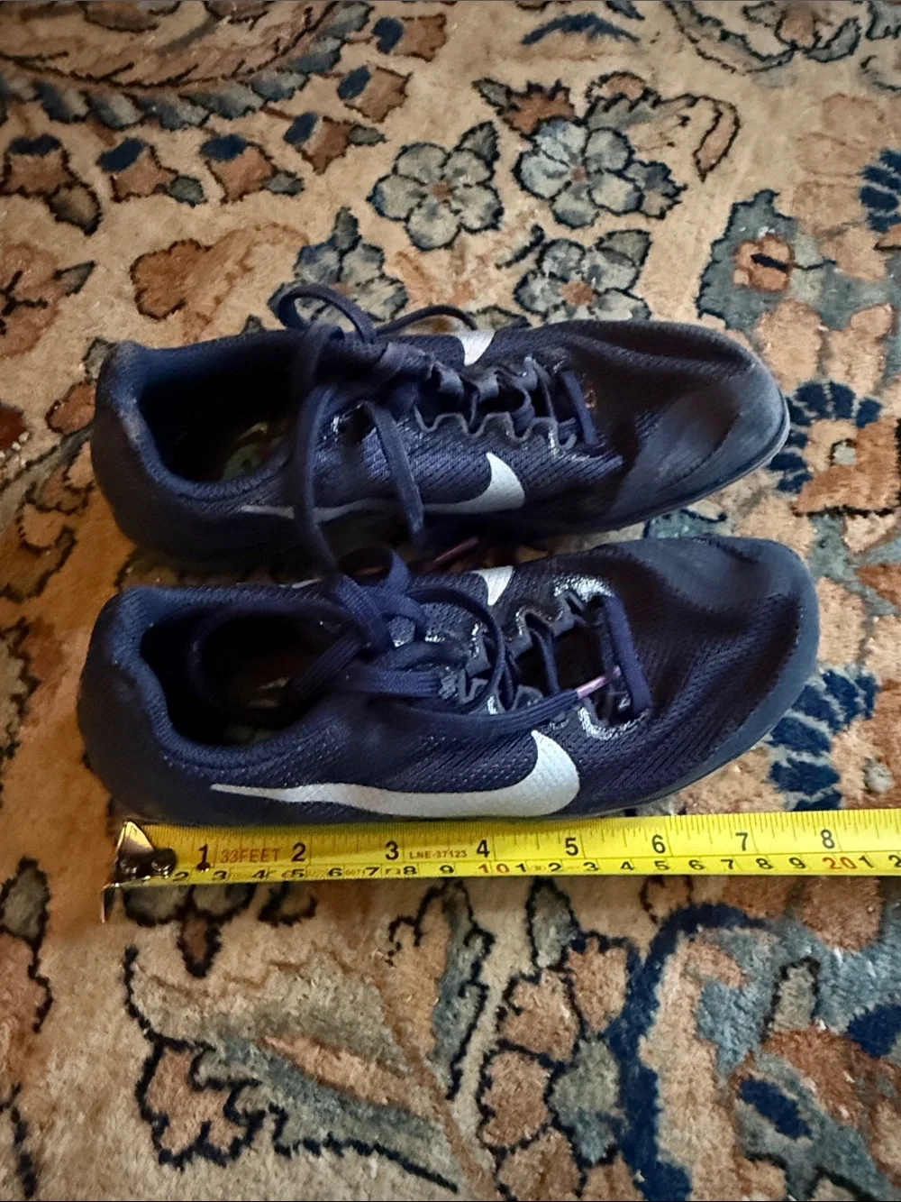 Nike Kids Navy Blue Athletic Sneakers with White Swoosh US 1.5 track spikes